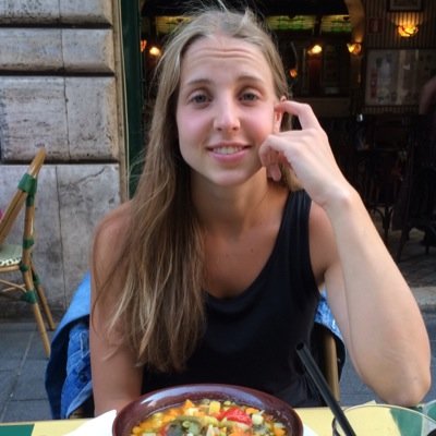 Ik heb in de loop van mijn leven een problematische verhouding tot de dood ontwikkeld. Ik houd me afzijdig.