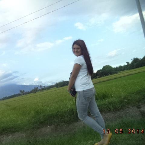 nhet31's profile picture. approachable sweet and kind.trusted person