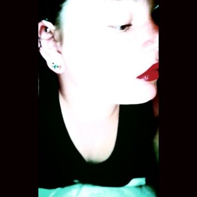 •Hiya, I'm Kayla. •Instagram: Hail_of_arrows •Snapchat: hailofarrows0 •Piercings and stretched lobes •Follow me?
