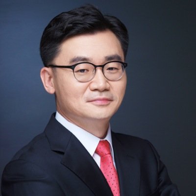 세무사 USCPA. 여행 자전거 등산. 음악 guitar. Universal Tax Accountant.