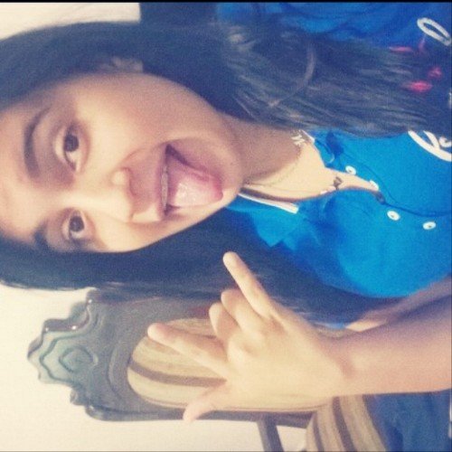 14 anos, apaixonada pelo Guime e por chocolate  ✌