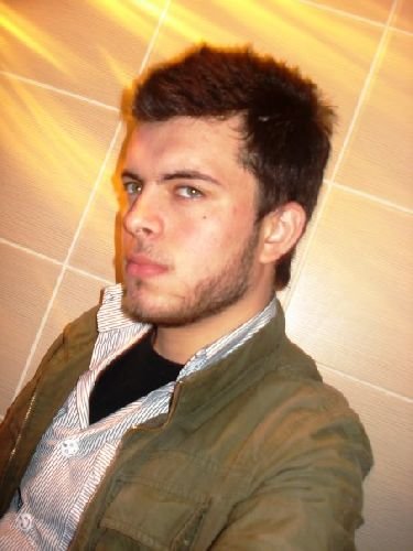 muistiii's profile picture. Atara atar gidere gider gardaşş!