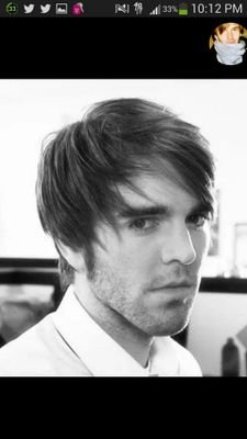 @shanedawson followed me thank u so much 3 ^-^  I hope @joeygraceffa follows me one day love them both so damn much :)