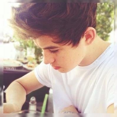 i love starbucks and donuts 
if u follow me ill follow u back when i get the chance :)$#newbie