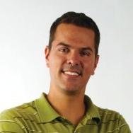 Family Man, Web Developer, nervous American. Minority Owner of Green Bay Packers and big supporter of Manchester United and Chicago Cubs