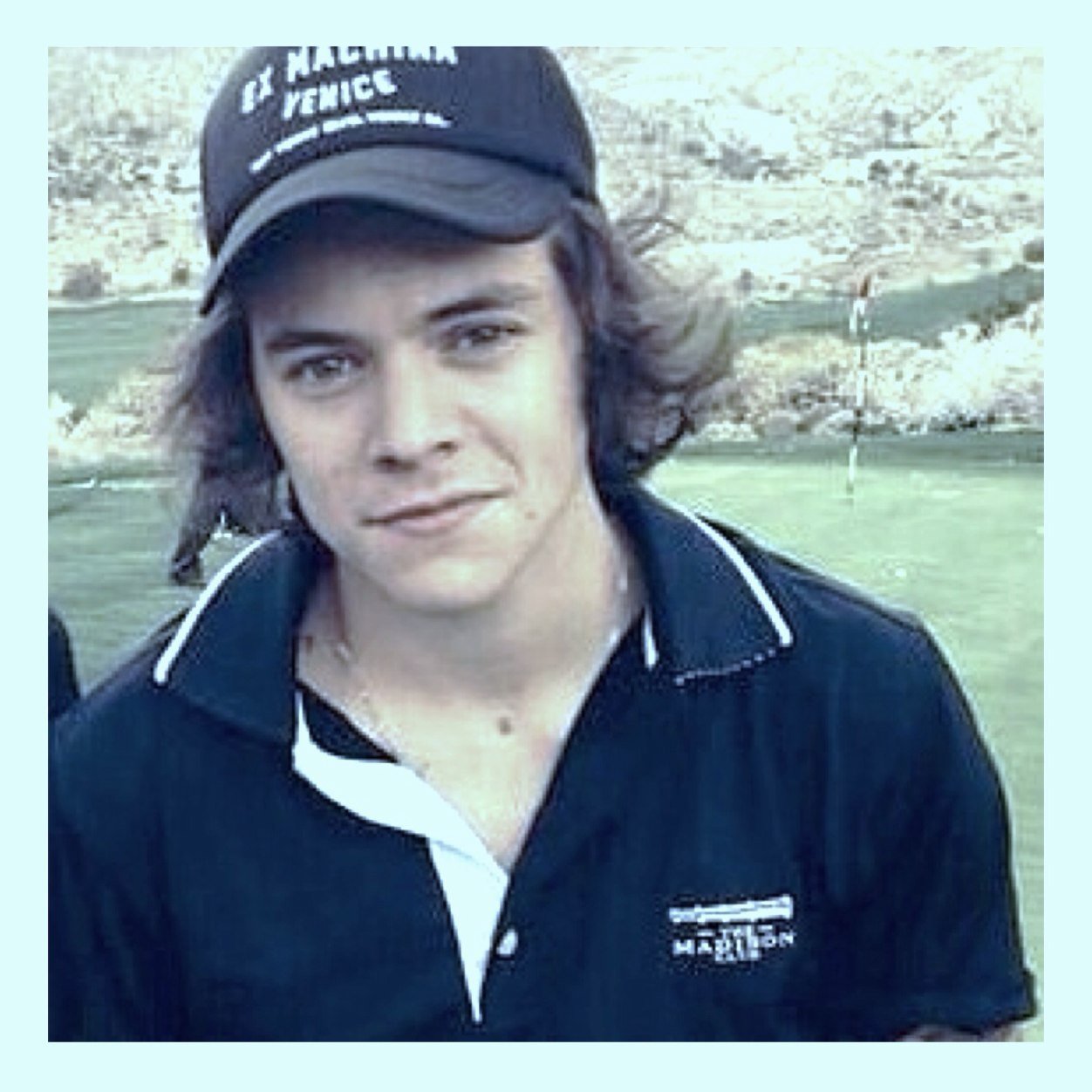 FOLLOW MY NEW ACC @stylessweets ILL FOLLOW BACK ILY