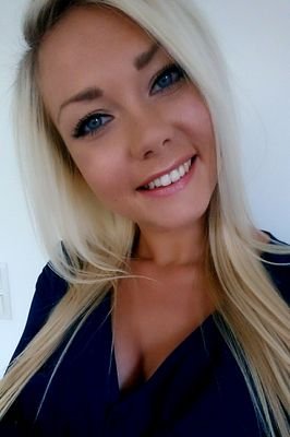 Betzzyblue's profile picture. 