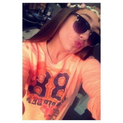 IG: zoee_xxo & Snapchat: apieee_zoee