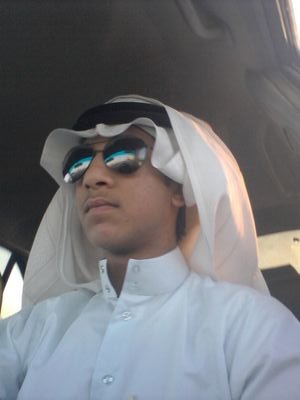 ‏ٌ

آلدَمُوْعَ لِيْسًت قطرُآت بَل هَِيً كلِمُآت لكنَ مِْنَ آلصّعَبً جَِدَاً آنَ تجًِدَ شَخصًآ يْقرُآ وَيُفهَمْ هَذِهَ آلكلِمُآت ..!