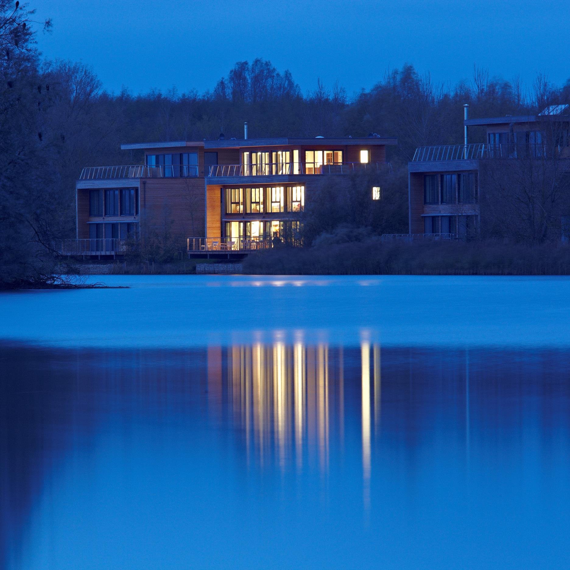 FLD_Lighting's profile picture. Future Light Design specialise in the design, supply and implementation of contemporary high end lighting projects.