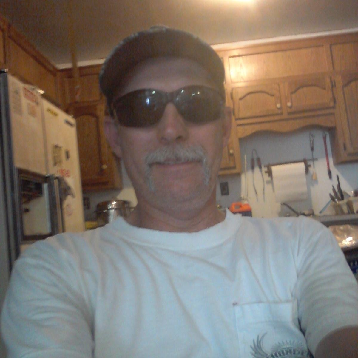 bobbywk's profile picture. 