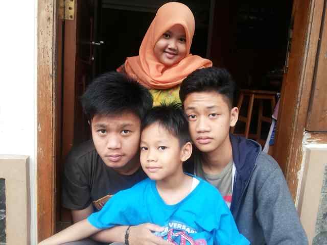 sedihh:(