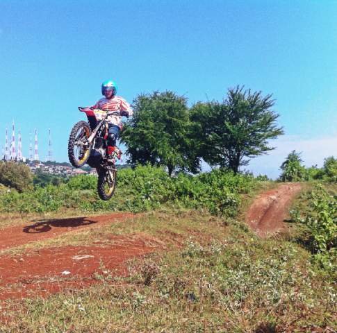 abilkawul's profile picture. S.H, M.Kn, next M.H, Ph.D (amin) ... Keyboardist of @serempetgudal ... Sahmi of @ayangfitrianti ...