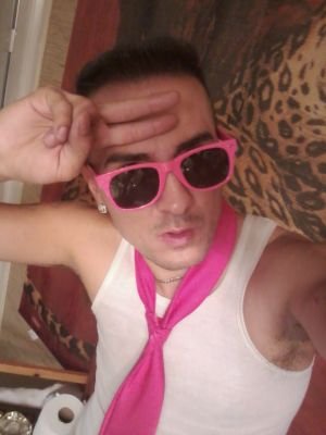 sissy that walk.  follow me and ill follow u back!!!   oh yeah follow me on Instagram @ gayluckyguy