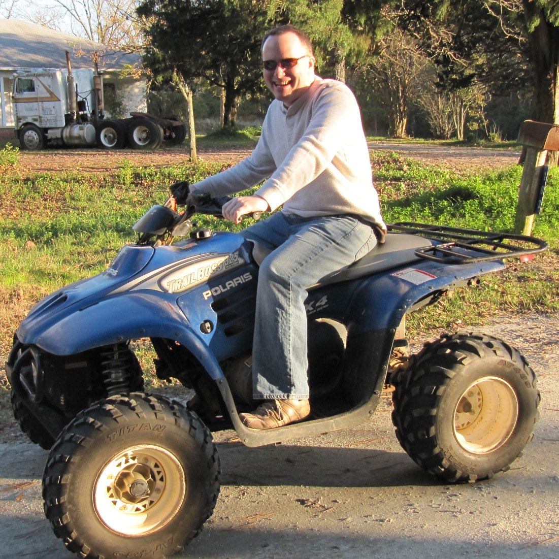 Founder and CxO of @37SOLUTIONS #Technology Services. #SQL Server #Database Overlord. Able to leap small buildings. Master grilled cheese maker.