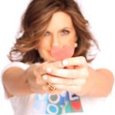BadassBenson14's profile picture. Law and Order: SVU fan, FalPal, & Mariska Hargitay all the way!   #MariskaOnSNL #ShowMeTheFunny