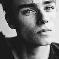 MrvlWolfsBane's profile picture. Just was a shy, emotionally repressed, Scottish Presbyterian guy who can transform into a wolf.  #Single #XMEN #GENDERBENT Male!Wolfsbane/Rahne Sinclair