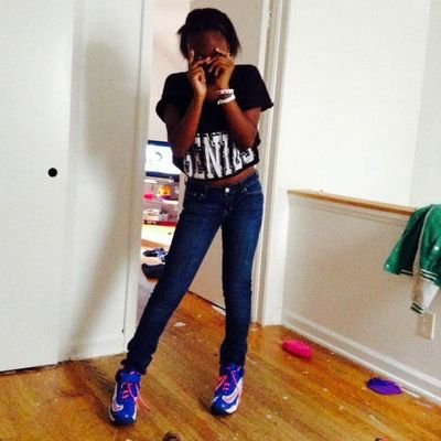 AmourKenn_'s profile picture. A sneaky  bitch is equal to a  snake ass nigga...so at the end of the day I can't f/w ❌  neither ...