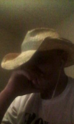 Bradley_M249's profile picture. i'm really chill really funny  and system of a down ,Five Finger Death Punch and HELLYEAH are my favroite bands