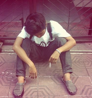 arhif_arieph's profile picture. simple .