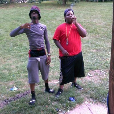 getin high wit the MOB or fuckin on yo main bitch
