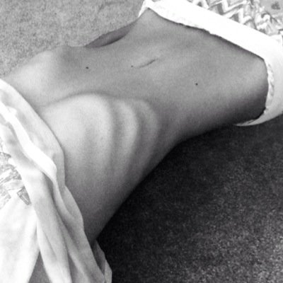 ~ overcoming depression and dying to get skinny. Proud vegan and fashion enthusiast~ CW:89 LW:83 GW:88 Height:5'4