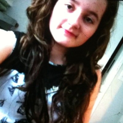 #mahomieforLife ~~ ☺️||Also a big fan of 5SOS and you cant forget The Vamps!!