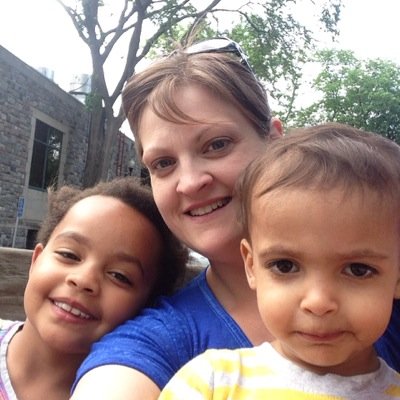 Integrative Health Coach working with people on their health goals through food and lifestyle changes.