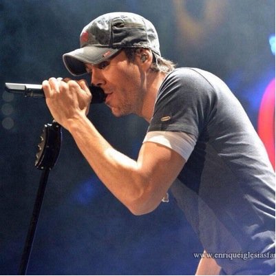 @Enriqueiglesias is my HERO, he followed me on 5/10/13 https://t.co/Ci9N5jpSvx