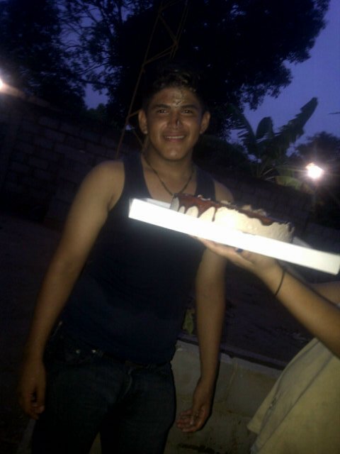 Gordooo de miii vida paso para decirte que te amoo muchoo por aca tu MJA vuelen zamuras muak gordo DTB 3