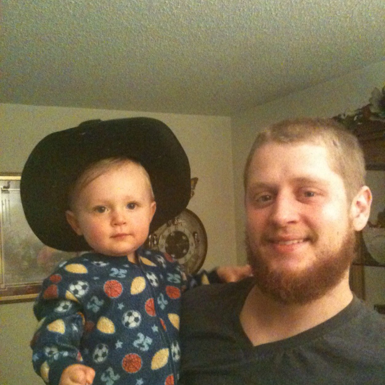 flipajit's profile picture. 