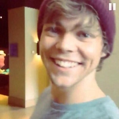 i hope i brightened your day a little ❤❤ sincerely @anlmeharry