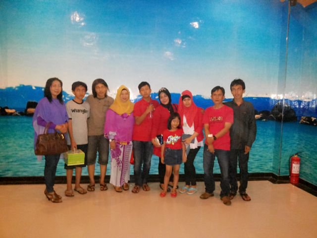 Jangan tinggalkan aku ϑ̝̊  sini