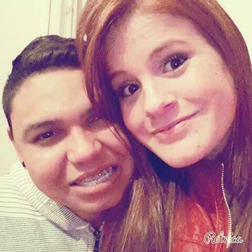 Não é um simples texto que vai me descrever. Minha personalidade você conhece com um certo tempo de convivência mas meu respeito & admiração, só quem merece ! ♪
