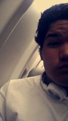 im 6'4 with dark brown eyes. My main sport is softball, but other then that I play volleyball, badminton, and hockey! Fllow me & ill follow back