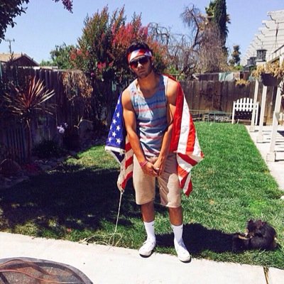 PadillaKilla10's profile picture. 18. Athlete. Gettin Weird.