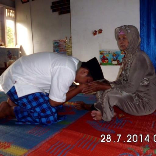 panji_leo's profile picture. Facebook; Puput Panji Saputra