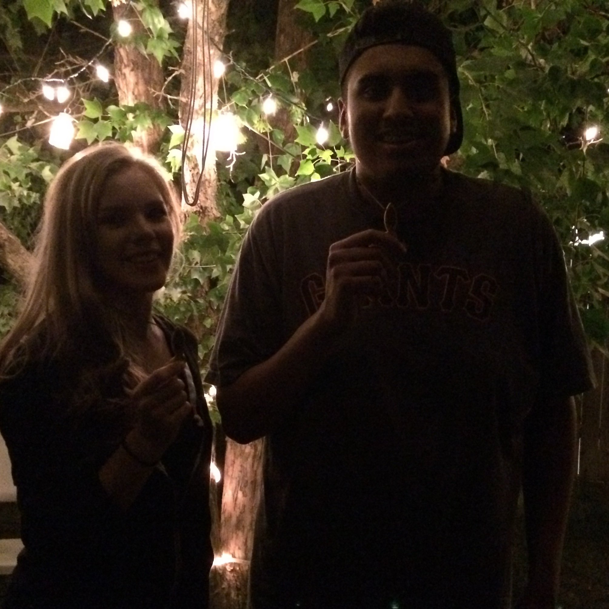 RoneelC56's profile picture. hola chola