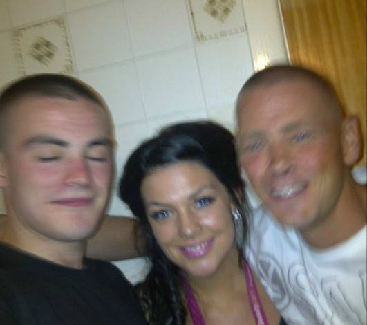 In frew the front raa out the back ye get mee