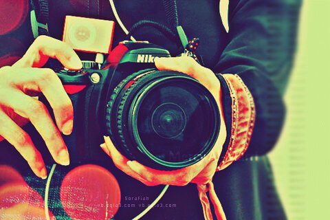 صديقاتي ؟ عيونـكم اللـي بفقدها بعـد كم يوم أمان الله عليها. ~  ﻓﻲ ﺍﻟﻘﻠﺐ ﺧﻮﻑ ﻭﻫﻢ ﻭﺃﺷﻮﺍﻕ ﻭﺁﻭﻫﺎﻡ ﺃﺭﺟﻮﻙ ﻃﻤﻨّﻲ ﺗﺮﻯ ﺧﺎﻓﻘﻲ ﺟﻦّ .!