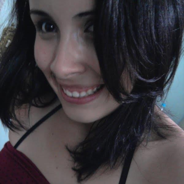 MissTorquato's profile picture. Eu danço...e no resto absolutamente mutável, pois não mudar é ter limites e eu não entendo de limites