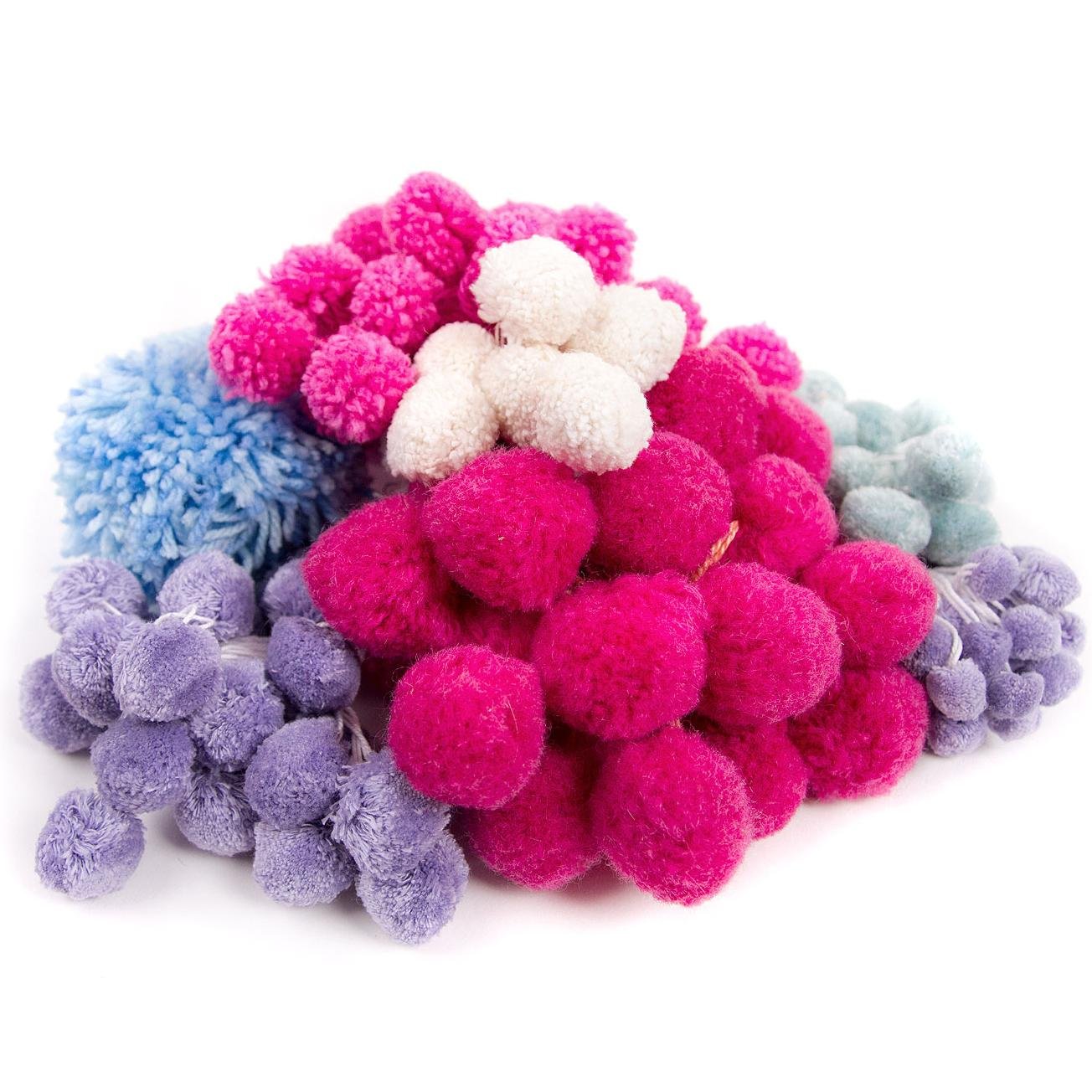Introducing a new method of making pompoms. Our craft kits make up to 20 pompoms at a time.