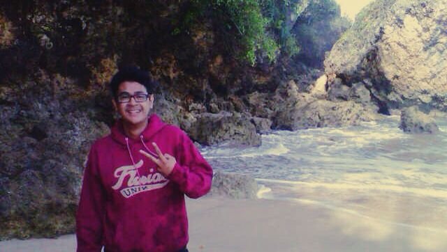 DivoAnugerah's profile picture. 