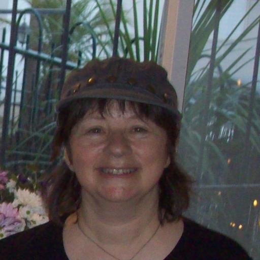 Writer, translator, UX/instructional designer for SW/web and for informal K-12 ed. 
Learning about the KidLit publishing world! @SCBWI member.