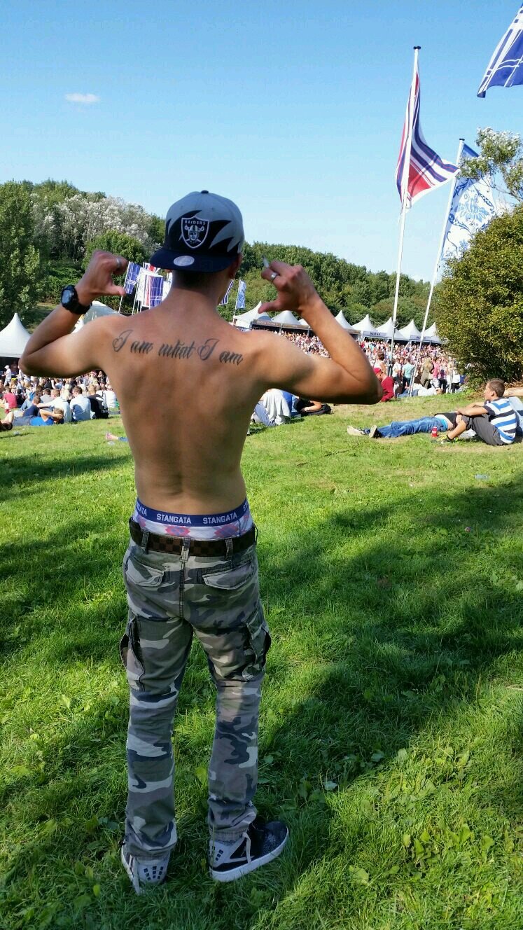 18 y/o

 Raver #Hardcore #Hardstyle