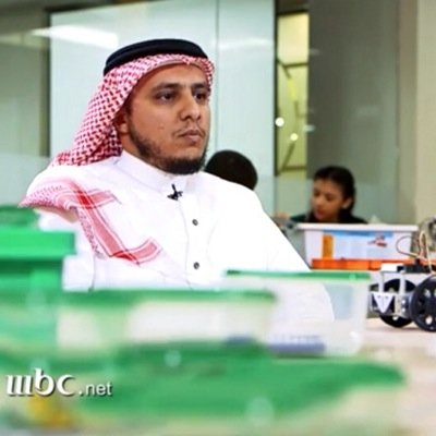 0506222890 سلمان آل مجري مؤسس لشركات ومراكز علمية وخبير في #FabLab ومستشار دولي في الروبوت التعليمي #robot ومبتكر حائز على جوائز دولية ومبادر في @ThinkTech2030