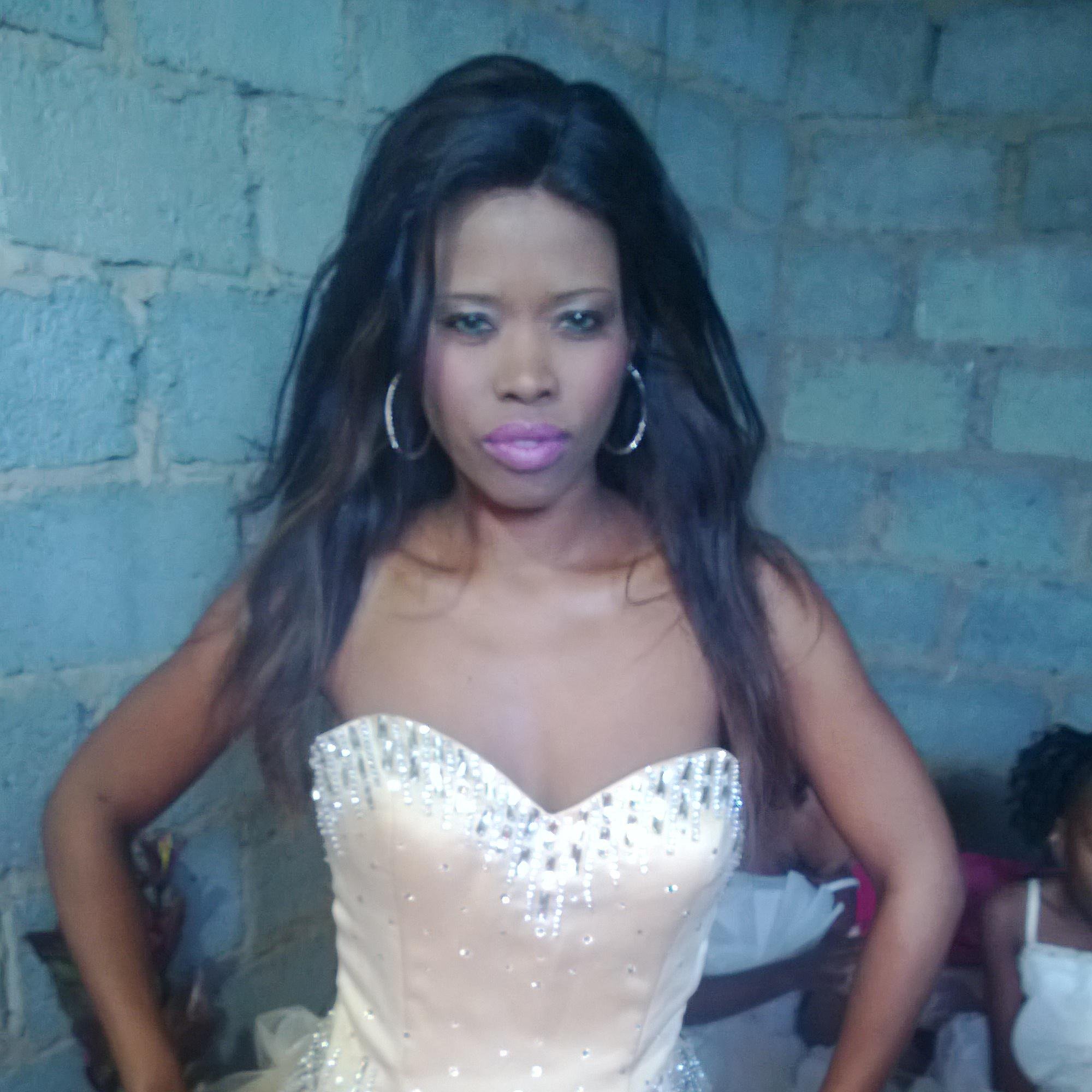 MaNtuliMbele's profile picture. At Peace #Pray #LoveLife #Surviver #AmazingHuman