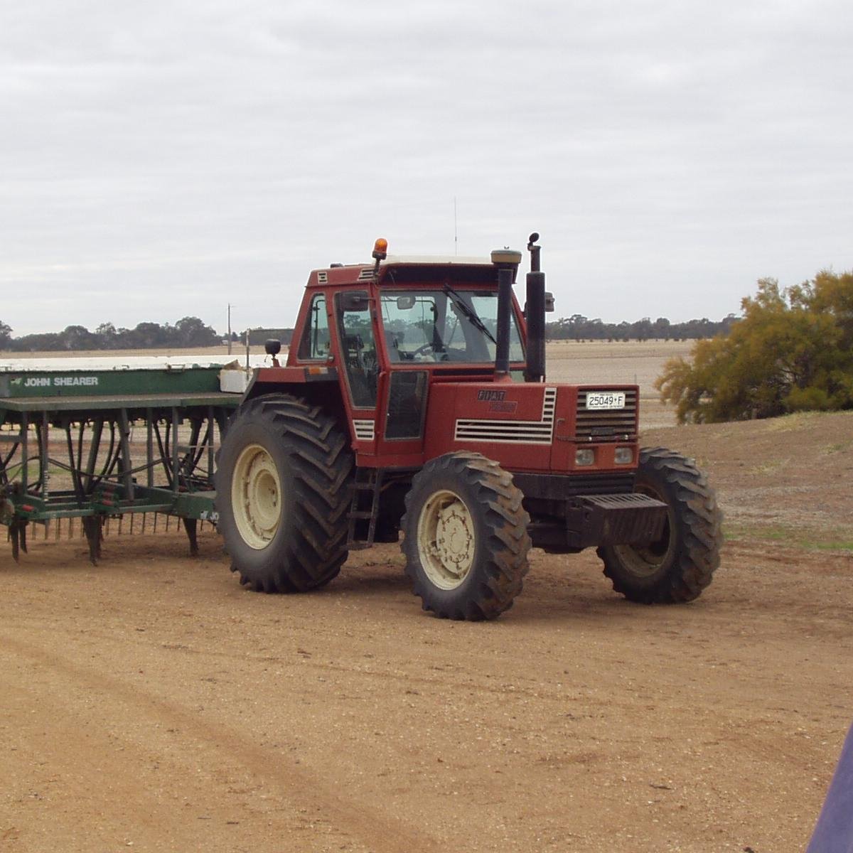 No-till farmer in the Wimmera. Proud father of three, little time left for anything else.