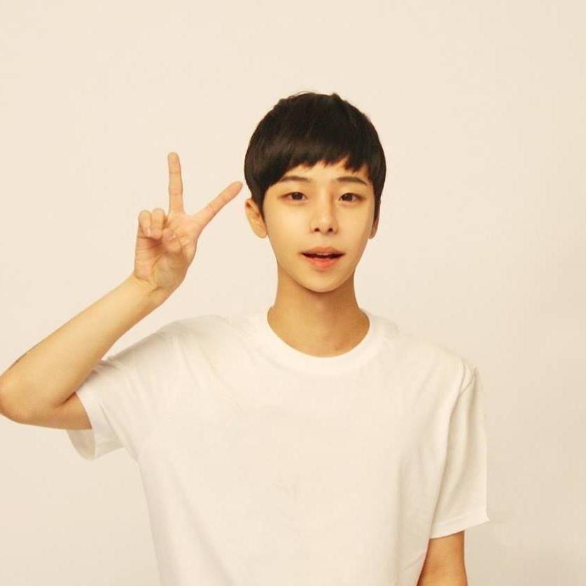 อยากรู้เป็นไงทักสิ ^^ อ่อยเป็น ยั่วเป็น #ยืมเมจ