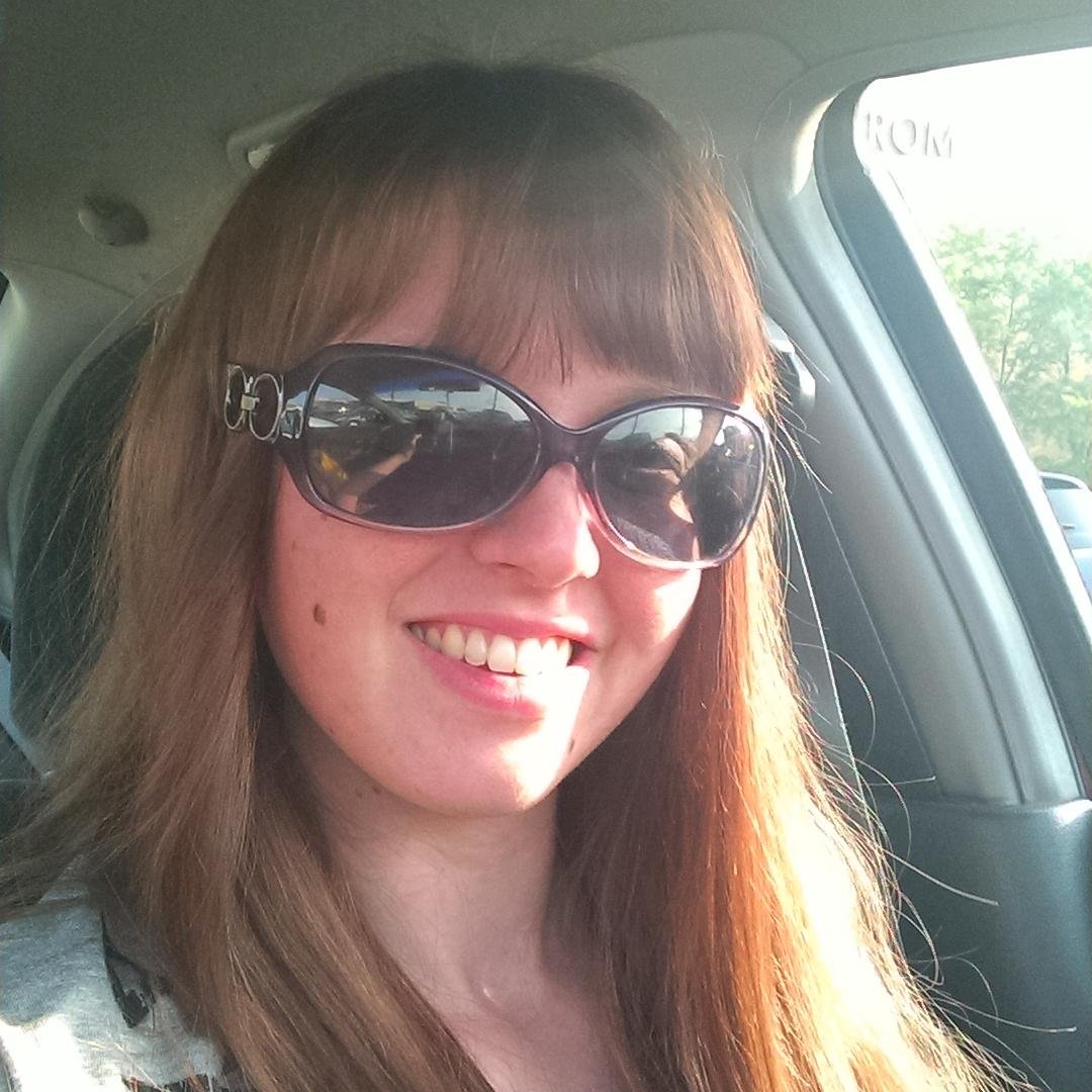 jessmith_dv's profile picture. Publishing Studies major at ISU. Supplement editor, news reporter and copy editor for @The_Vidette, and intern with @FestivalWriter. Class of 2015 :)